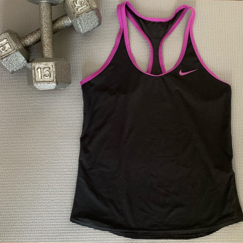 🎉Host Pick 🎉 | Nike | Dri-FIT One Breathe | Women’s Training Tank | Black | XS